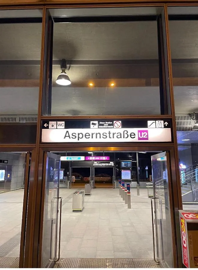 Das Zimmer Im Wiener Haus منزل للإقامة فيينا