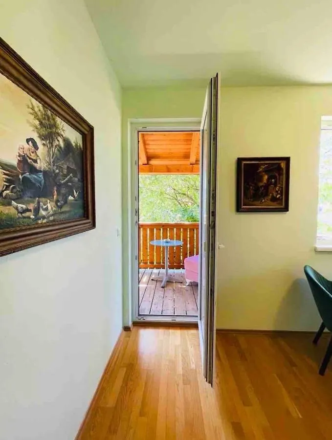 Das Zimmer Im Wiener Haus النمسا